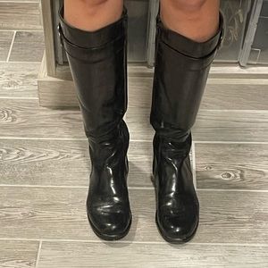 Stuart Weitzman black boots with zipper.  Low heel. Size 7.5